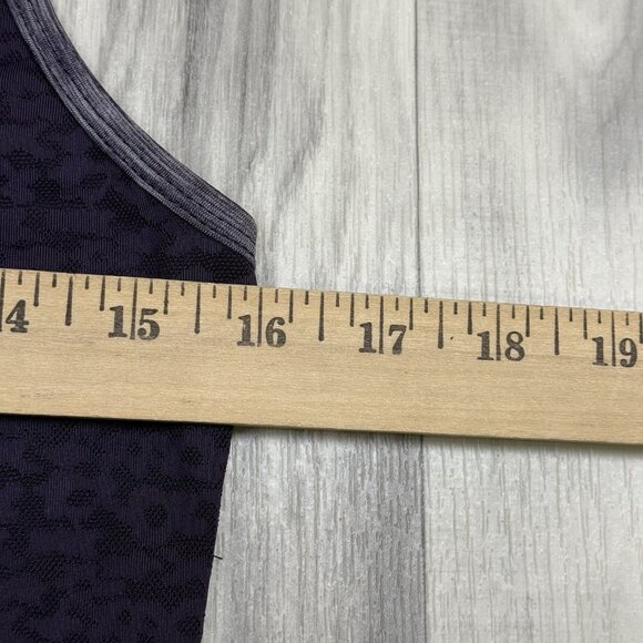 ✅Lot Of 3 Lija Athletic Tops M /L Tennis Golf Yoga Gym Sleeveless / Short Sleeve - Picture 8 of 13